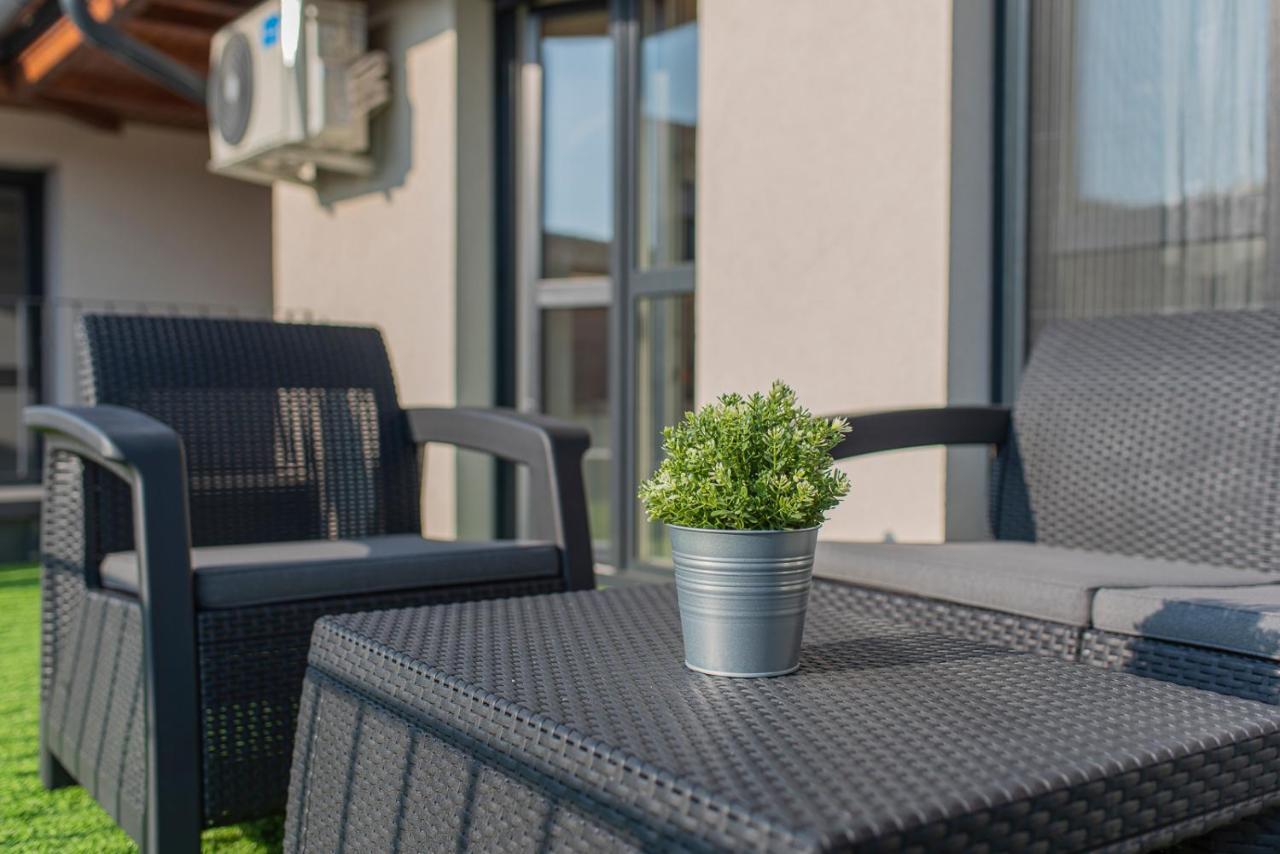 Sun Terrace Mini Penthouse Bestern Szeged Eksteriør bilde