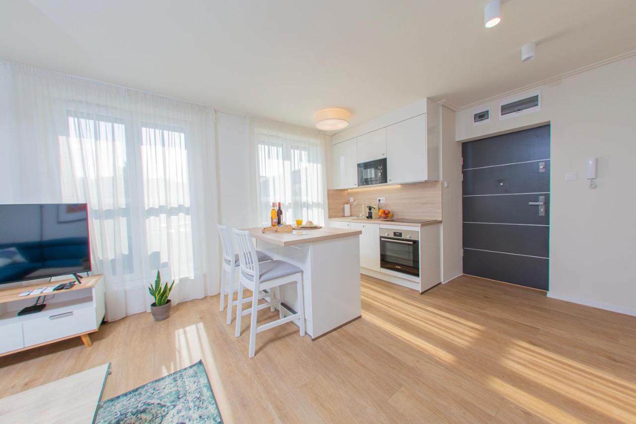 Sun Terrace Mini Penthouse Bestern Szeged Eksteriør bilde